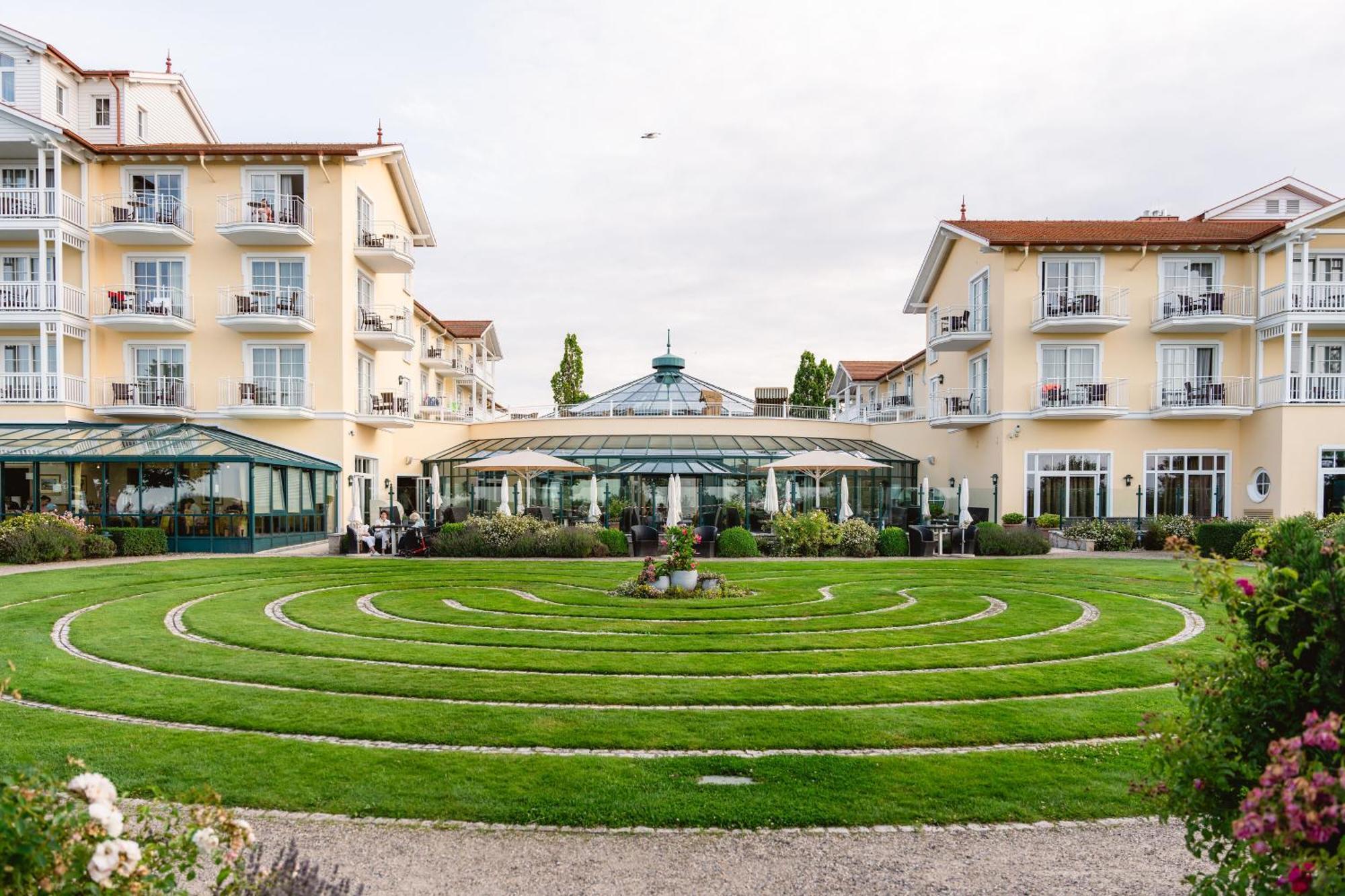 A-Rosa Ostseehotel Ostseebad Kühlungsborn מראה חיצוני תמונה