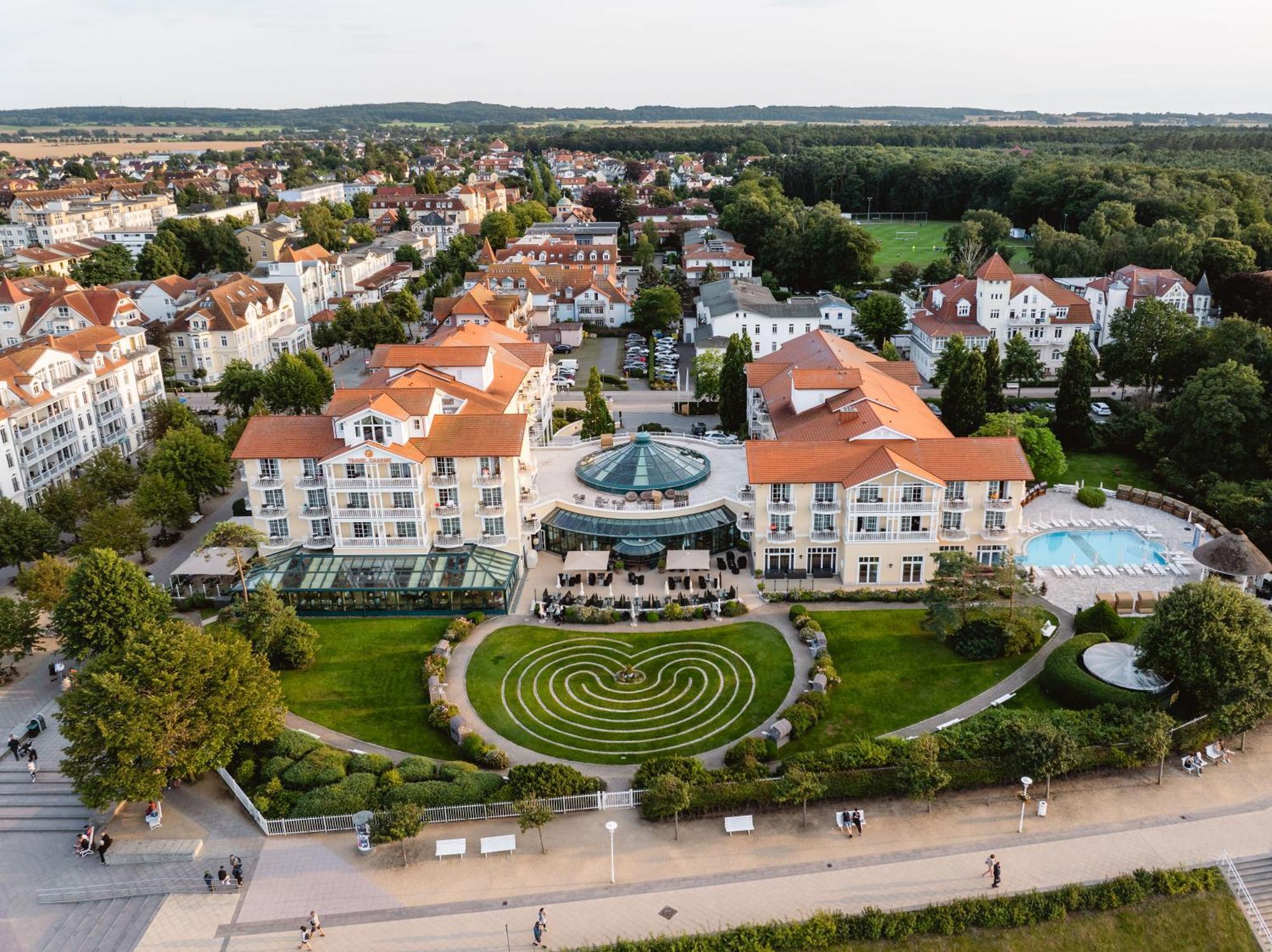 A-Rosa Ostseehotel Ostseebad Kühlungsborn מראה חיצוני תמונה